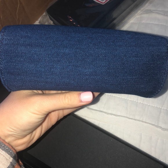 Ray Ban Case - Picture 2 of 2